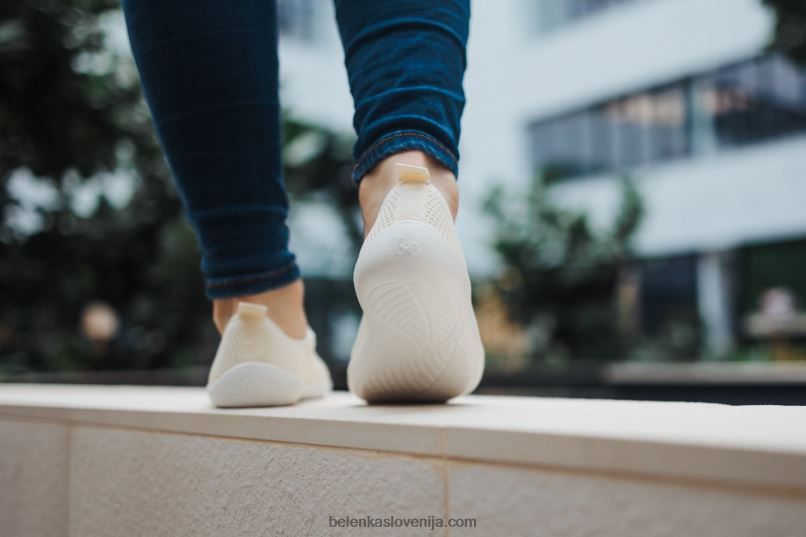 moški barefoot superge dvignejo slonokoščeno bela Be Lenka NL64D32